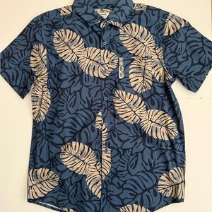 Hurley Navy and Beige Leaf Pattern Shirt